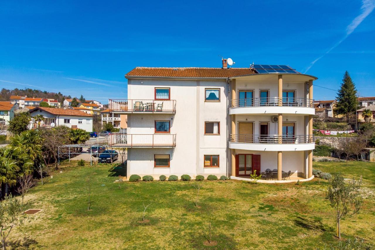 Subasic Apartment