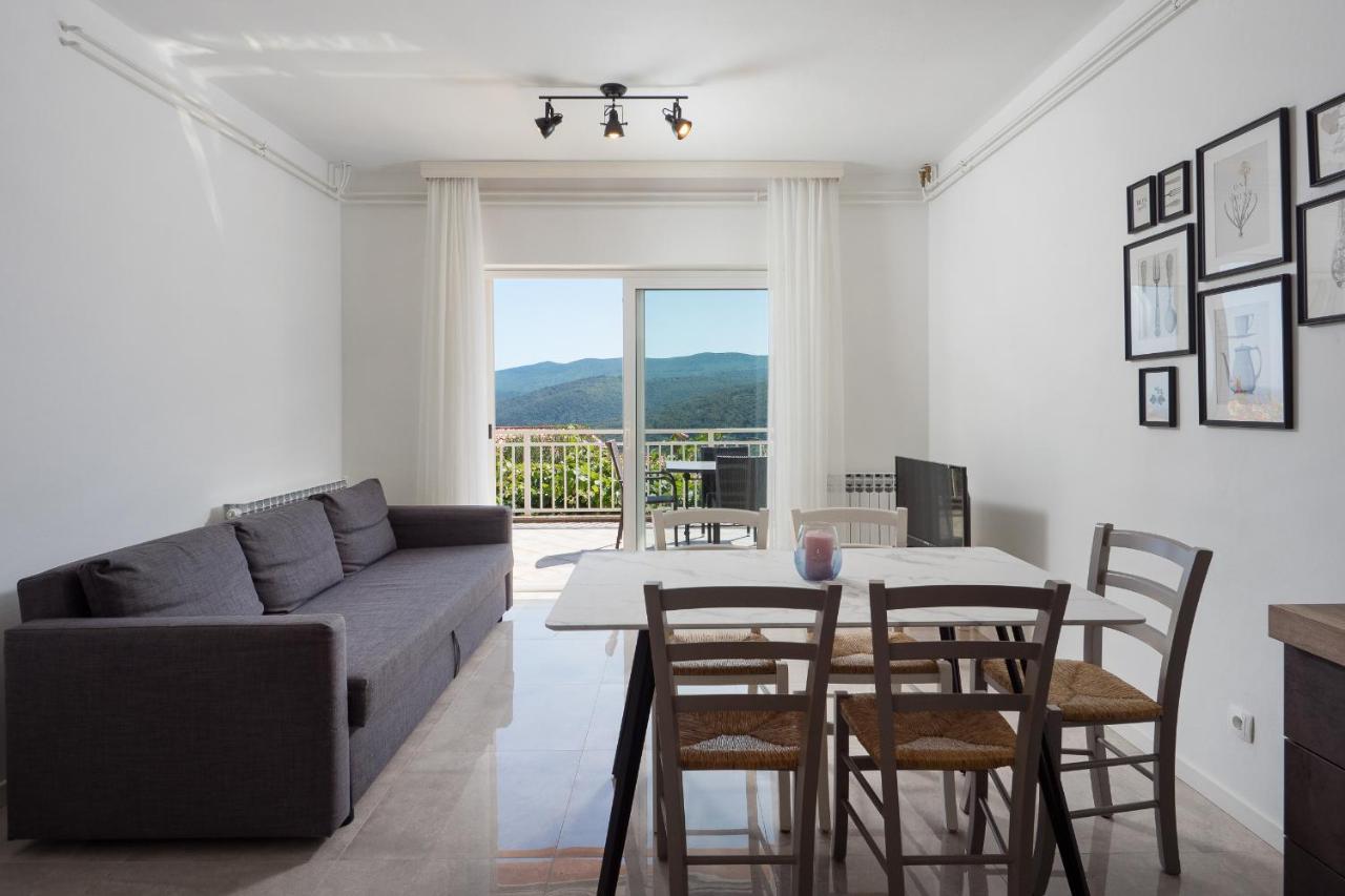 Apartment Marina *