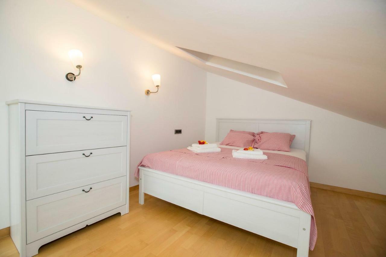 Sanja Apartment