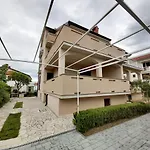 Apartment Nina