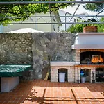 Studios Nada