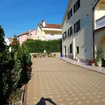 Hostel Marinus