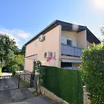 Apartment Sunny 1