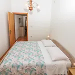 Apartment Marulic In Old Town