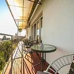 Apartment Nika