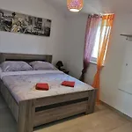 Apartmani Andrea