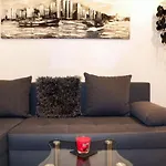 Apartment Doni