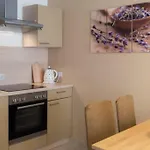 Apartments Sany With Pool - Crikvenica