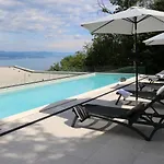 Villa Diva