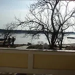 Gelbes Haus, Einzimmerwohnung Am Meer