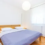 Big White Apartment