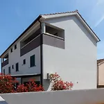 Apartment Adria 3