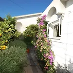 Villa Jazz By El-Pi Tours