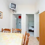 Adriatic Apartman A4 -Rab