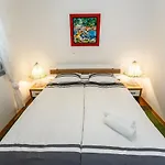 Apartment Adria 3
