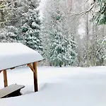 Pine Lodge