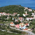 Charming House In Sveti Jakov, Mountain View