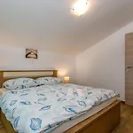 Apartment Mare
