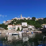 Holiday Home In Vrbnik/Insel Krk 13625