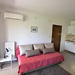 Apartments And Room In Nature Setting