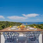 Penthouse Design & Beach Ferienwohnung Direkt Am Meer Mit Unverbautem Blick Ueber Die Adria (Adults Only)