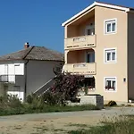 Apartments Jasko 2895