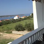 Apartments4U - Otok Rab