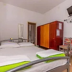 Apartments In Dramalj 41528