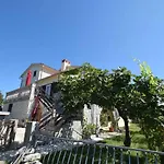 Apartment In Omisalj/Insel Krk 13339