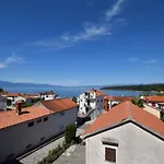 Apartments In Njivice/Insel Krk 13278