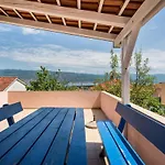 Apartment In Silo/Insel Krk 13489