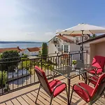 Apartment In Crikvenica 34970