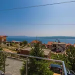 Apartment In Crikvenica 39198