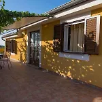 Apartment In Veli Losinj 36590