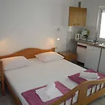 Apartment In Dramalj 5788