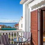 Apartment In Njivice/Insel Krk 13321