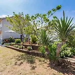Apartment In Silo/Insel Krk 13509