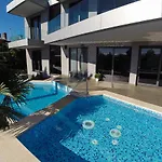 Apartments Marjanovic
