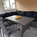 Relax Zone III
