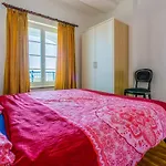 Apartment Goran