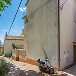 Apartments Kalla