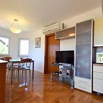 Apartment Mirela
