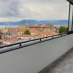Apartment Stela