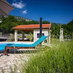 Family Friendly Villa Zaneta With Pool