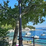 Apartmani Dina 22