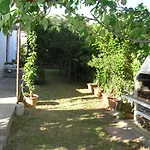 Apartments Mari With Terrace