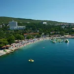 Apartment In Crikvenica 5739