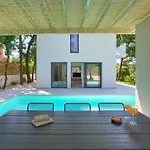 Villa Mala
