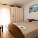 Apartmani Vera