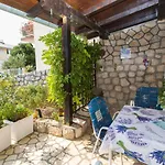Apartmani Vera